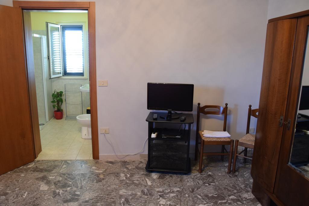La Scogliera B&B San Vito Chietino Exterior foto
